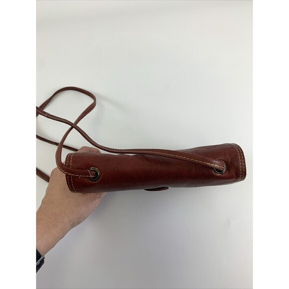 Chaos Leather Crossbody Purse Red Flap Snap Organizer Credit Card ID Multi Zip - Picture 6 of 16